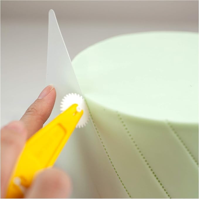 Lacupella Flexsi Fondant Smoother Tool Set of 4 - Flexible Cake Decorating Smoothers for Fondant, Buttercream and Gum Paste