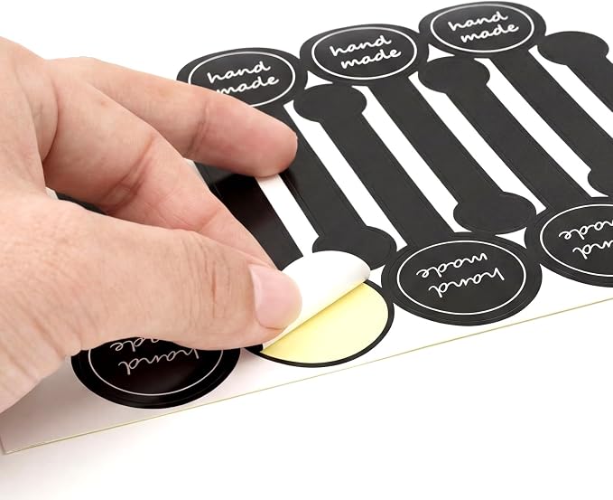 300Pcs Black Handmade Cake Stickers for Baked Goods Baking Seal Labels Lollipop Sealing Stickers for Pastry Food Hand Made Sticker Bakery Labels for Cookie Bread Cheesecake Packaging