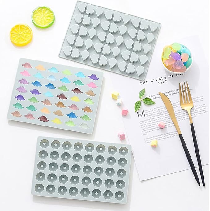 Cartoon Animals Silicone Molds for Chocolate, Heart Shape Non-Stick Silicone Gummy Candy Molds Bee Ice Cube Tray Gelatin Biscuit Cookie Baking Mold (Blue,Cloud Heart Theme)