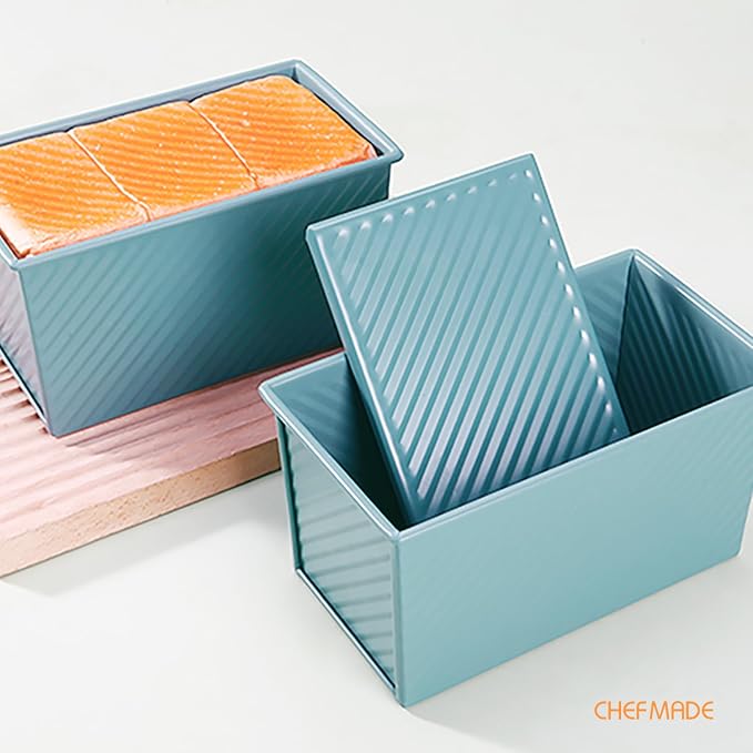 CHEFMADE Pullman Loaf Pan with Lid, 1Lb Non-Stick Bread Pan for Oven | Carbon steel bakeware toast mold with cover for even baking, easy release, and square sandwich slices (Green)