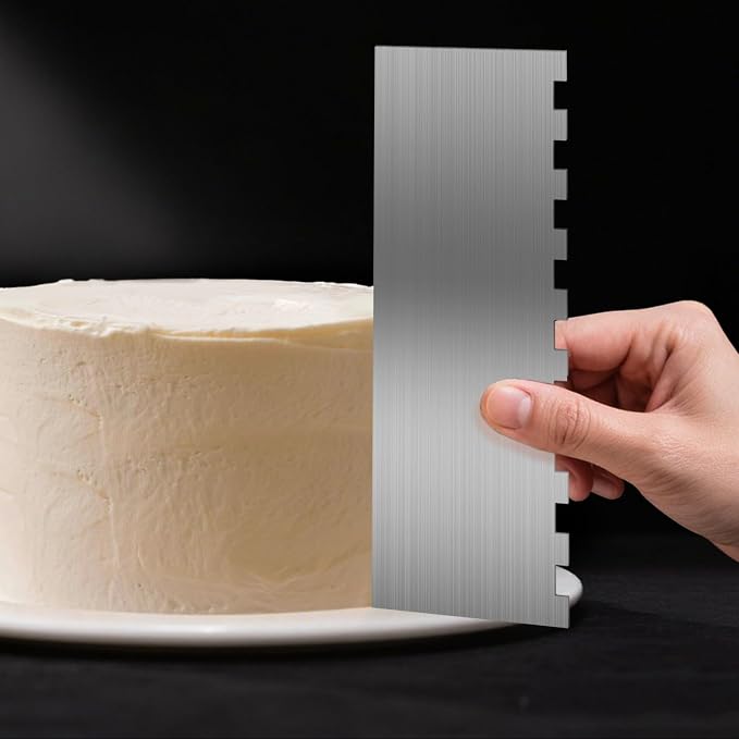 Stainless Steel Cake Scraper Cake Smoother Cake Decorating Comb Double Sided Patterned Edge Stripe Edge Smoother 8.6 Inch Metal Cake Scraper for Mousse Butter Cream Frosting Scraper Pastry Cutter