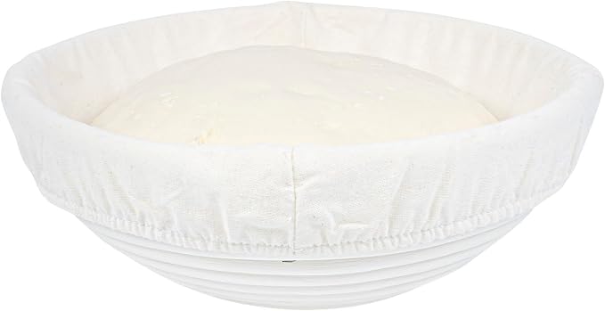 Restaurantware Bread Proofing Baskets 9 Inch Round Pack of 10 Rattan Dough Fermentation Baskets With Cotton Liners, Oval Banneton Bread Rising Bowls For Home, Commercial, Artisanal Baking