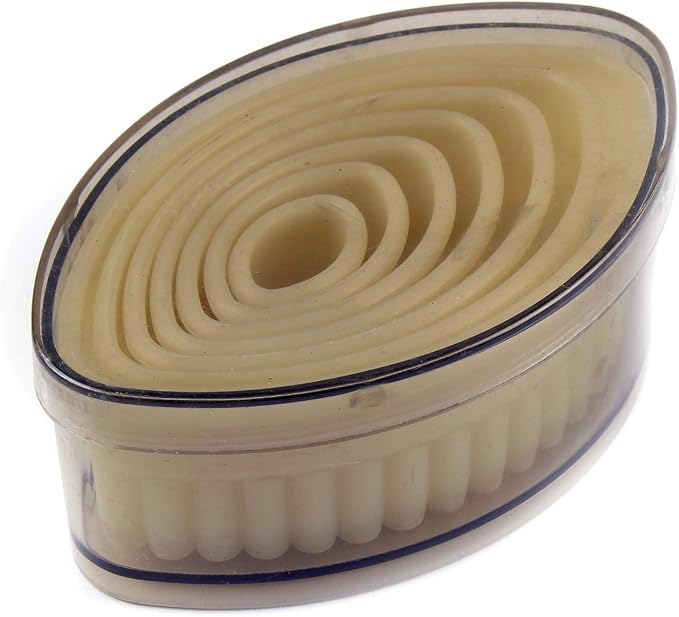 O'Creme Fluted-Barquette-Shaped Heat-Resistant Plastic Cutter in Seven Sizes, One of Each