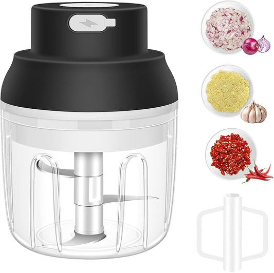 Electric Garlic Chopper, 250ML Garlic Mincer with Egg Beater, Mini Portable Vegetable Chopper, Onion Grinder Masher, USB Small Food Processor for Veggie, Garlic, Ginger, Chili(Black)