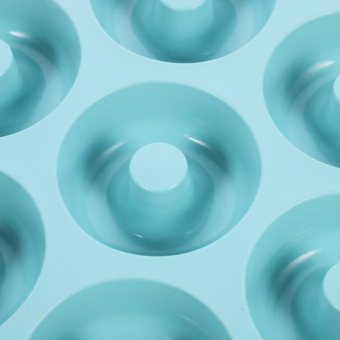Silicone Donut Baking Pan 7-cavity Non-stick Reusable Mold Small Cake Making Tray for Kitchen Home Baking Nordic Green