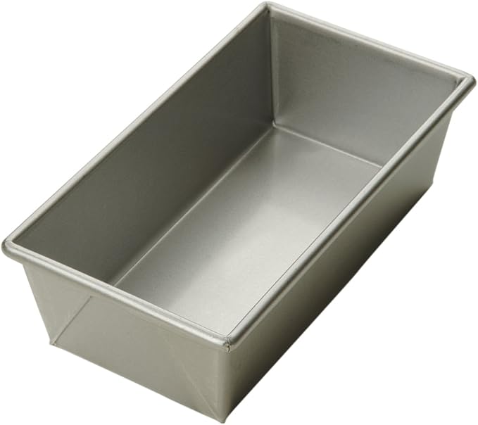Commercial Bakeware 8 by 4-Inch Loaf Pan, 3/4-Pound