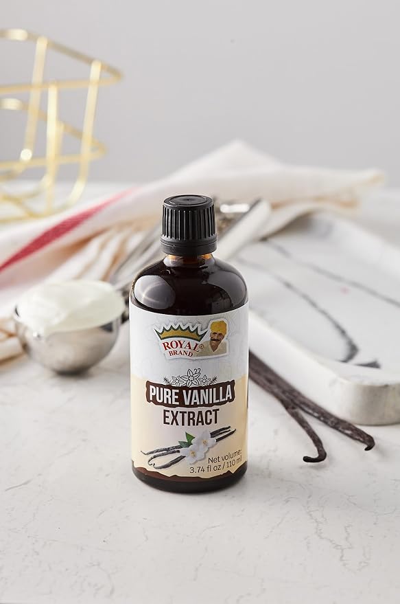 Royal Brand Pure Vanilla Extract / Pure / No Sugar / Sugar free / Glass for Better Quality / 110 ml / 3.74 fl. oz