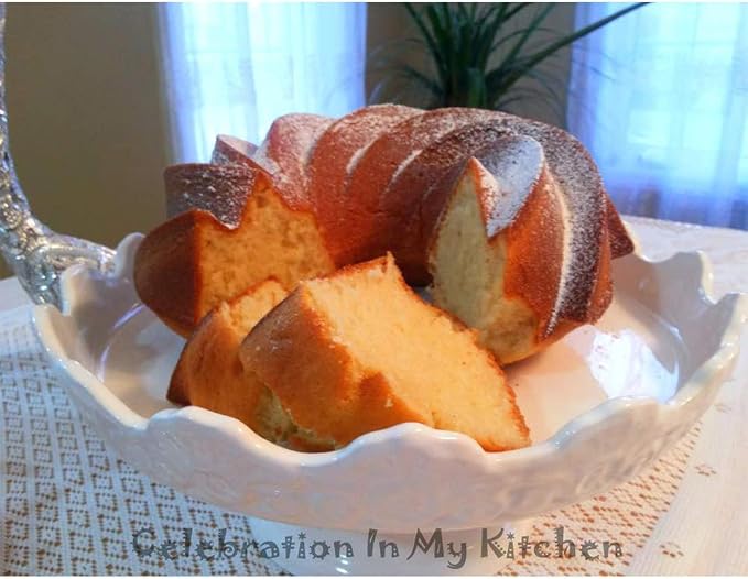 IELEK Silicone Fulted Pan Cake Nonstick Jello Molds Tube for Baking Cake, Jello, Gelatin, Bread, Para Gelatinas