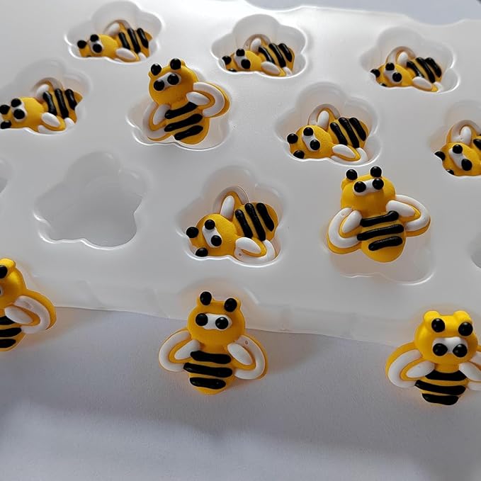 12 Pieces Bees Cakes Decorations Edible Bee Shaped Hard Sugar Icing Decorations Cupcake Toppers for Baking Cookie Ice Cream Candy Decoration Spring Birthday Party