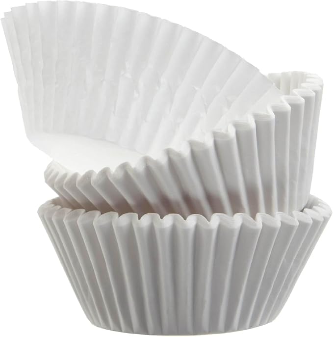 Regency Wraps Baking Cups, Greaseproof Cupcake Muffin Liners, Pack of 100 Standard Size, Non-Stick for Easy Removal and Easy Serving of Baked Treats, White