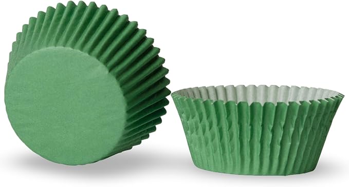 500 Paper Cupcake Liners, Muffin Liners or Baking Cups for Desserts, Muffins, Cupcakes and More Treats; Grease Proof, Food Grade, Nut Serving Containers (Christmas)