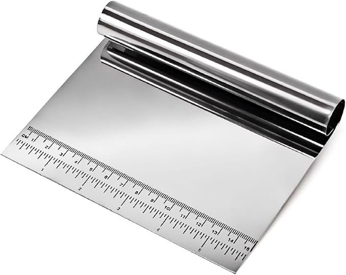 Dough Pastry Scraper Stainless Steel Bench Scraper with Measuring Scale Multipurpose for Butter, Cake, Onion, Vegetable, Pizza Cutter - Pastry Bread Separator