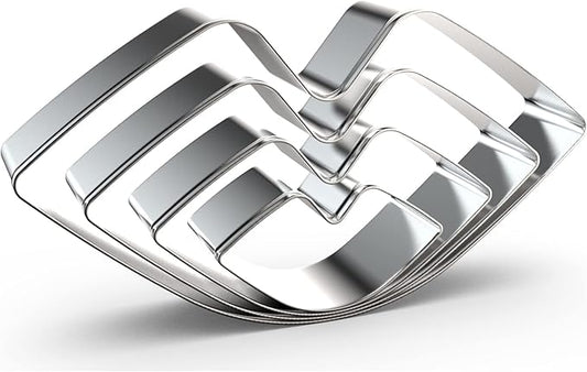 Valentines Lips Kiss Cookie Cutter Cookie Cutter Set in Assorted Sizes - 5 Inch, 4 Inch, 3 Inch, 2 Inch - 4 Piece - Stainelss Steel