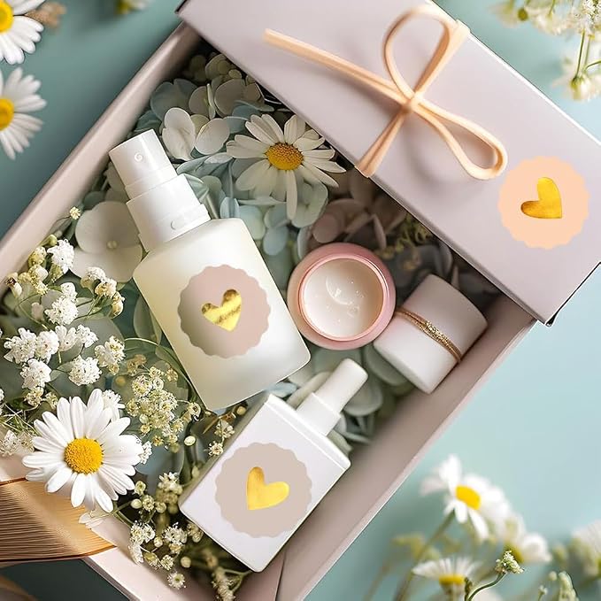 2 Inches Cute Heart Stickers 180PCS Circular Love Self-Adhesive Decor Sticker Wavy Edge Gold Foil Sealing Labels for Box Bag Handmade Packaging Gift Wrapping Envelope Valentine's Day Mother's Day