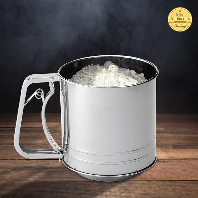 Mrs. Anderson’s Baking Hand Squeeze Flour Sifter, Stainless Steel, 5-Cup Capacity