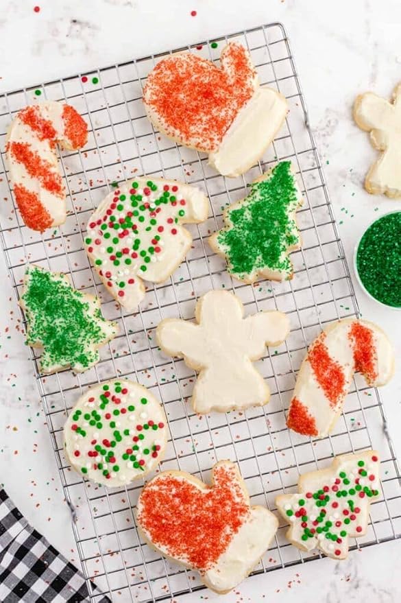 Edible 5 Ounce Fine Decorative Green Sanding Sugar Sprinkles for Baking, Sparkling Crystals for Cakes, Cookies, Cupcakes, Ice Cream Topping and Rimming Sugar