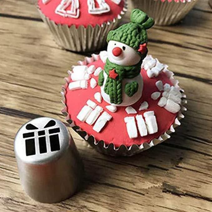 Christmas Russian Piping Tips Set – 24-Piece Frosting Nozzles with Storage Case, Compatible with Standard Couplers, Ideal for Cupcakes, Cookies & Cake Decorating