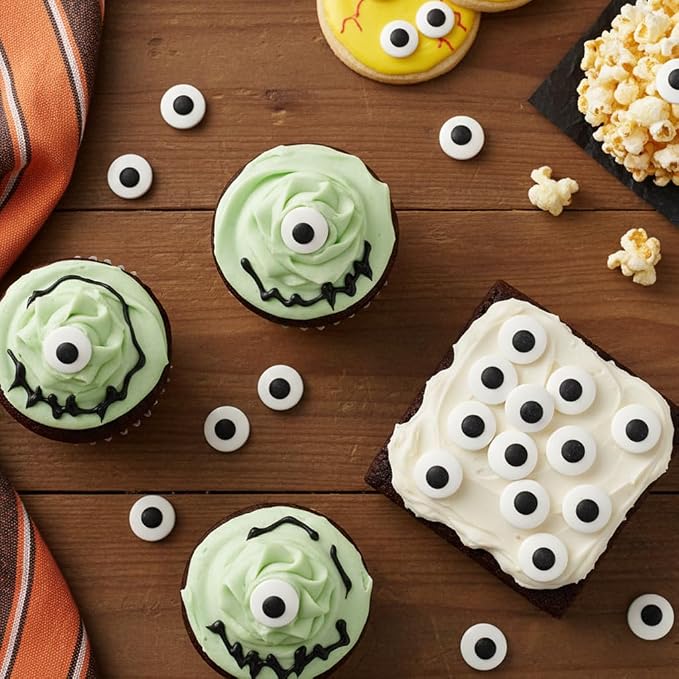 Large Eye Sprinkles 4.4 oz, Candy Eyes, Candy Eyeball Sprinkles For Cake Decorating, Baking, Ice Cream & More, The Hampton Candy Company