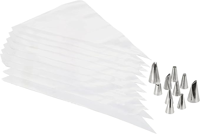 Wilton Beginning Buttercream Decorating Set - Cake Decorating Kit with Piping Tips & Disposable Icing Bags - Quality Baking Tools - 20-Piece Set