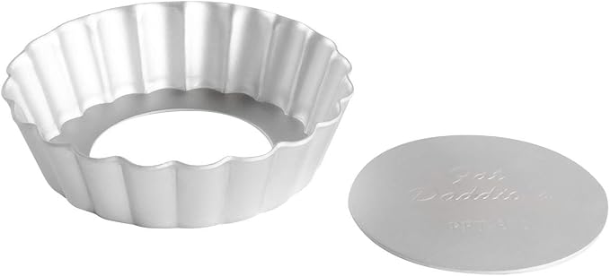 Fat Daddio's PFT-375 Round Fluted Tart Pan with Removable Bottom, 3.75 x 1 Inch