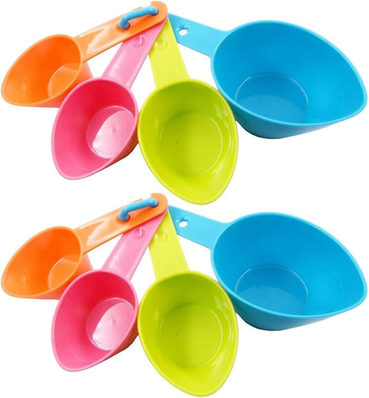 HINMAY Pet Food Scoops Plastic Measuring Cups Set, Set of 2 | Use for measuring pet food portions (dog, cat, bird, etc.) or even ingredients while cooking or baking.