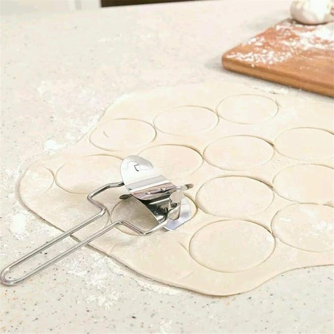 EORTA 2 Pieces Stainless Steel Pastry Rolling Cutter Circle Dough Blade Roller Dumpling Wrapper Mould Pie Ravioli Empanada Pierogi Calzone Making Tools for Home Kitchen, DIY, Gift, Dia.7 cm