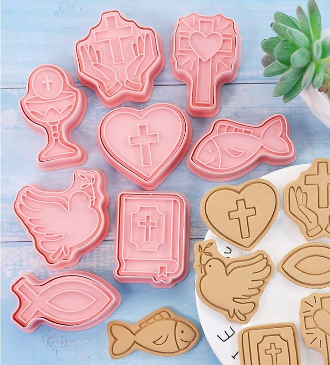 8 Pieces Christian Bible Cookie Cutters Plastic Cross Cookie Stamps Cookie Mould Press Cross Cookie Mould Set Baking Kitchen Tools (Cross 1227A)