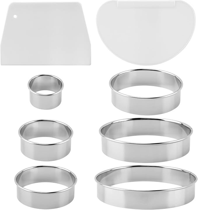 Round Cookie Cutter Set, 6 Pc 2-6 in, 1.2 in Deep, 2 Scrapers | Stainless steel cutters, Plastic scrapers, Dishwasher safe then dry, Not for cuts over 1.2 in depth in one pass