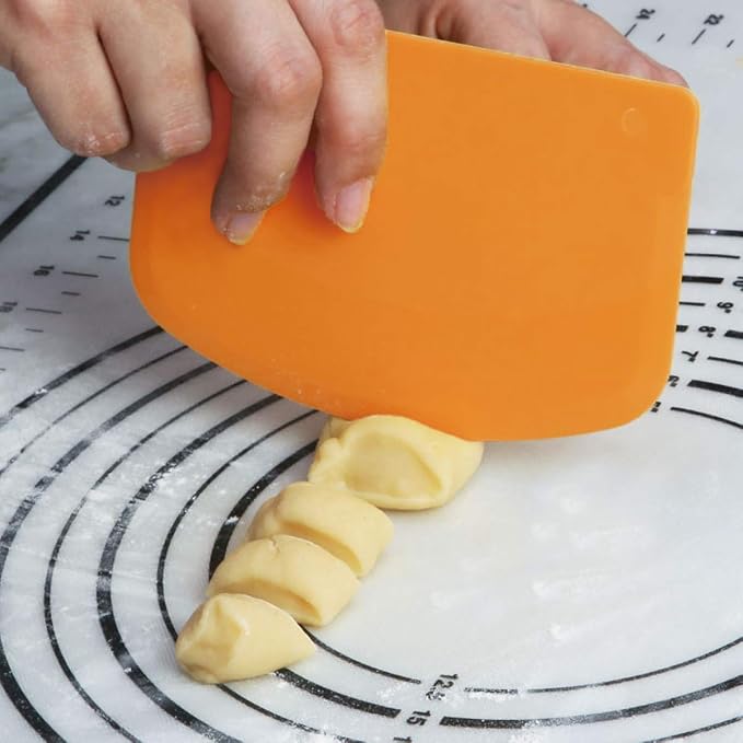 DOERDO Flexible Food Safe Plastic Dough Scraper,for Food Cutting and Cleaning,Multipurpose Food Scrappers(Orange,3PCS)