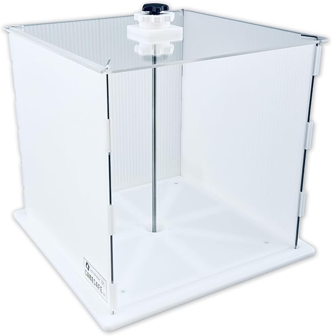 CAKESAFE Reusable Small Cake Transporter, Clear Plastic Cake Carrier (17" W x 16" H)