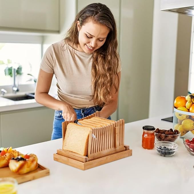 UNICRAFTALE Adjustable Bamboo Bread Slicer with Crumb Tray Bread Cutter for Homemade Cutter Guide for Sourdough Bagels Cakes Loaves Kitchen Gadgets Baking Gift Set 12.48"x8.5"x6.69"