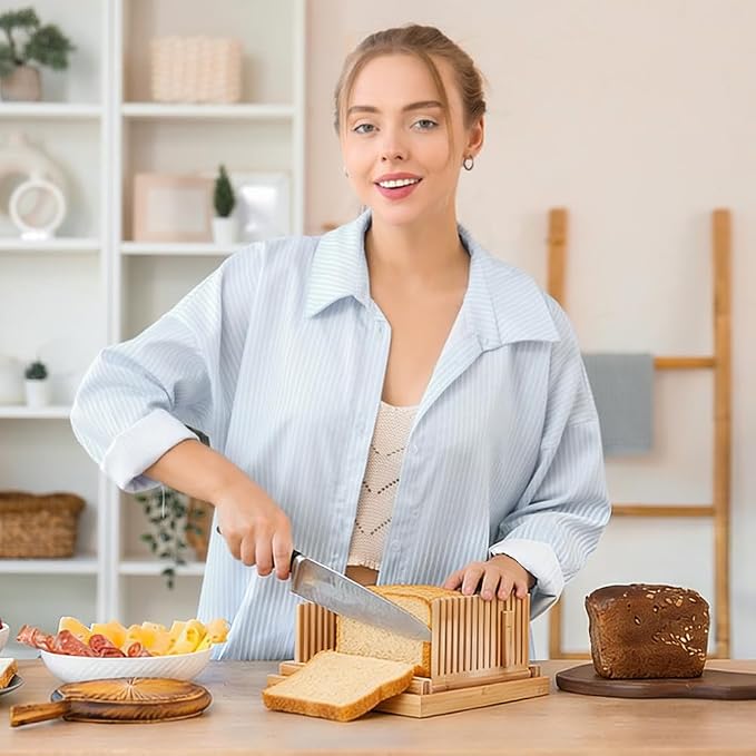 UNICRAFTALE Adjustable Bamboo Bread Slicer with Crumb Tray Bread Cutter for Homemade Cutter Guide for Sourdough Bagels Cakes Loaves Kitchen Gadgets Baking Gift Set 12.68"x8.5"x6.69"