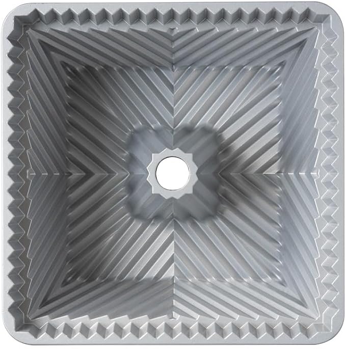 Nordic Ware Bundt Squared Pan, 10 Cup, Graphite