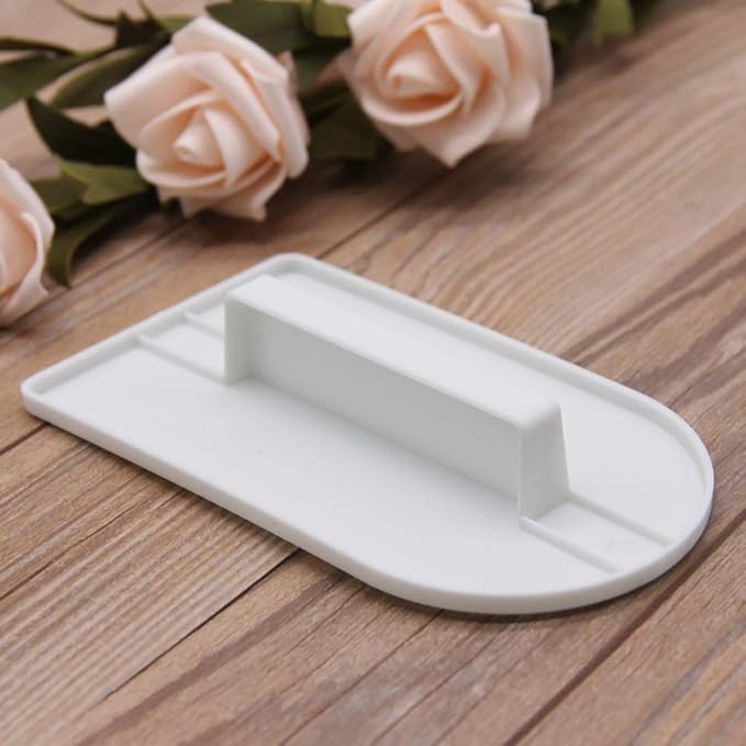 GSHLLO 2 PCS Plastic Fondant Icing Smoother Polisher Icing Scraper Paddle Tool for Cake Decoration