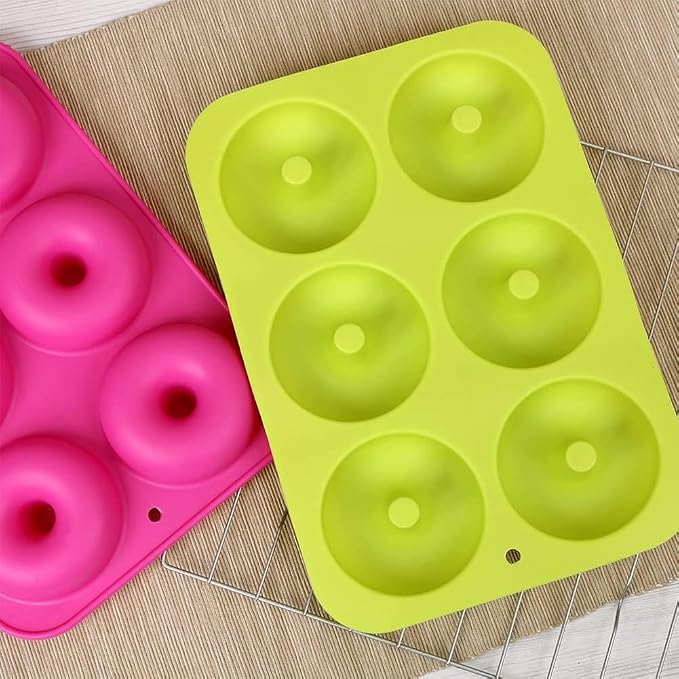 AKOAK 6-Cavity Silicone Cake Mold, DIY Handmade Soap Mold, Non-Stick Donut Mold, for Chocolate Pudding Jelly Muffin Cups, Kitchen Baking Decoration (Doughnuts)