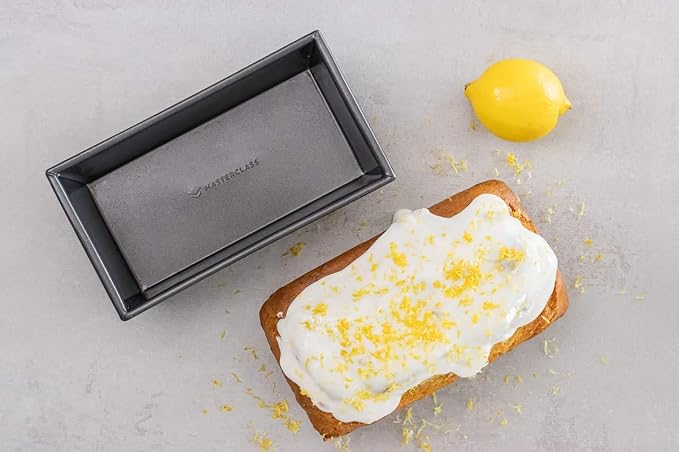 MasterClass KCMCHB20 2 lb Loaf Tin with PFOA Non Stick, Robust 1 mm Carbon Steel, 21 x 11 cm Bread Pan, Grey