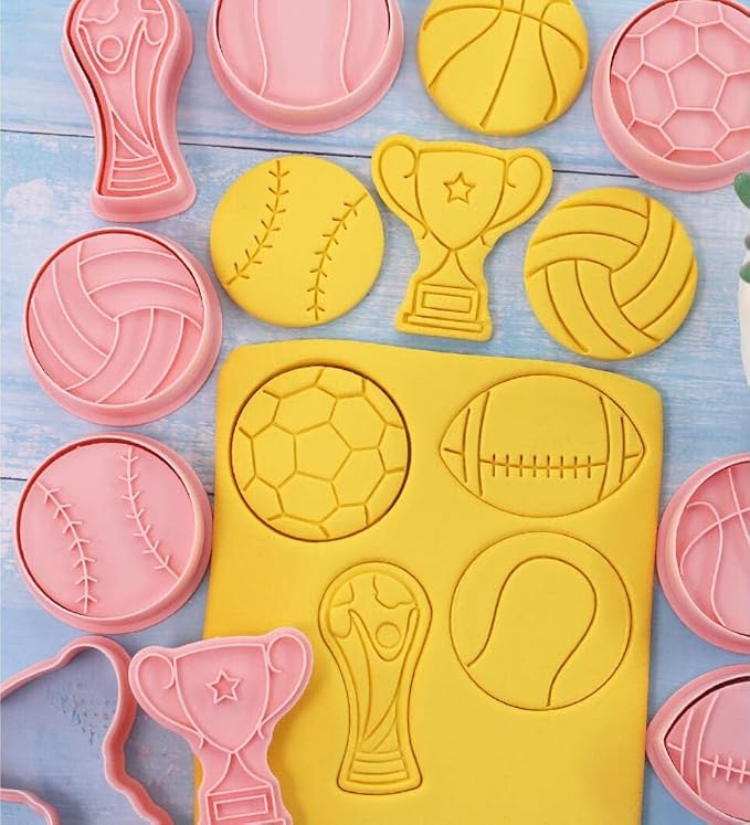 8-Piece Cute World Cup Cookie Cutters - Plastic Football & Rugby Mould Set - Baking Kitchen Tools