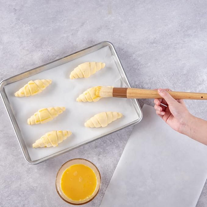 Restaurantware-Pastry Tek 1 Boar Bristles Pastry Brush, 11.8 Inches Buttering Tool – Hardwood Handle, Built-In Hanging Hole, Wood Basting Applicator, Sturdy Ferrule, For Glazing And Basting