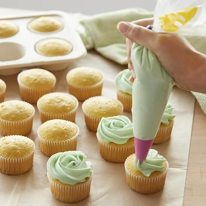 Wilton Professional Reusable Decorating Piping Bag, 18 Inch