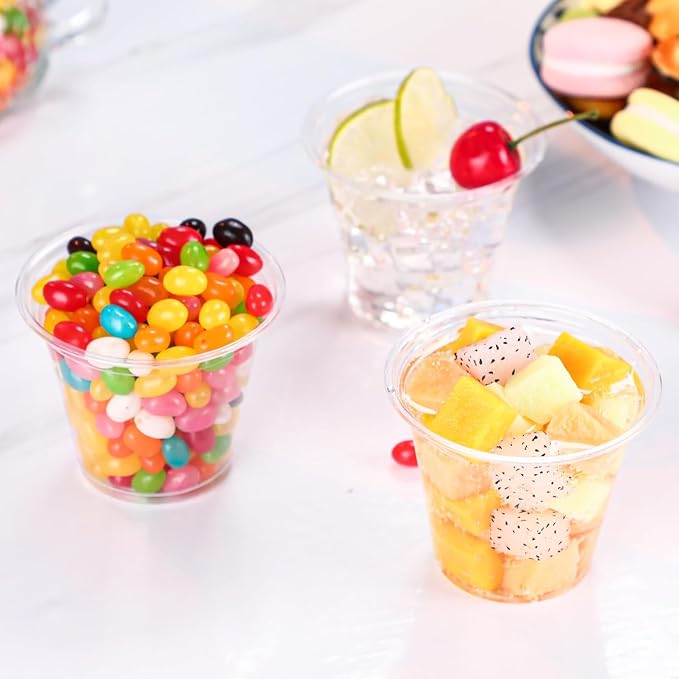 BYSNOW 100 Pack 9 oz Clear Plastic Cups with Dome Lids No Hole, Disposable Dessert Cups with Lids, Party Cups Cupcake for Ice Cream, Cold Drinks, Fruit, Parfait, Pudding