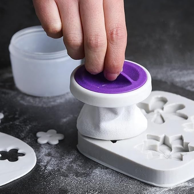 Fondant Dusting Pouch & Powder Container, Non-Stick Powder Puff Cup for Cornstarch, Icing Sugar, Flour | Essential Baking & Cake Decorating Tool for Fondant Work, Gum Paste & Cookies