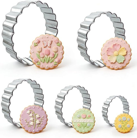 Round Cookie Cutter Set, 5 Pcs Wavy Edge Stainless Steel | Five round sizes with scalloped edges for cookies, biscuits, donuts, fondant, pastries and kitchen baking