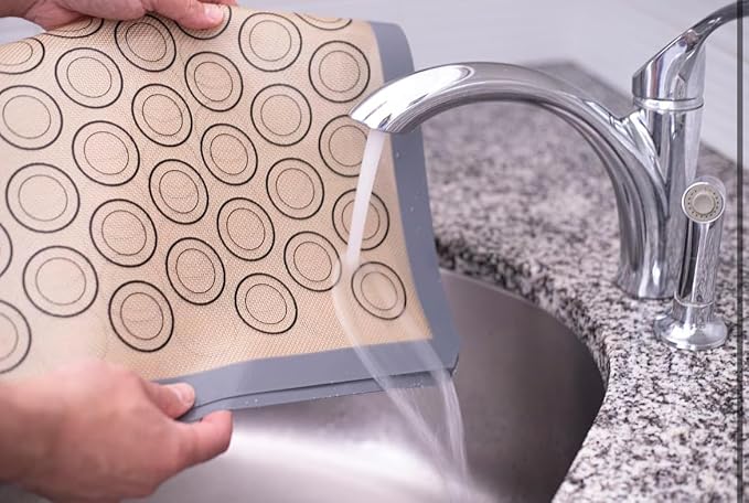 Macaron Silicone Baking Mats - Set of 10 - Full Size - 16 x 24inch, Non-Stick Macaron Mat for Perfect Baking - Dishwasher & Oven Safe, Ideal for Macarons, Cookies, Bread, and More