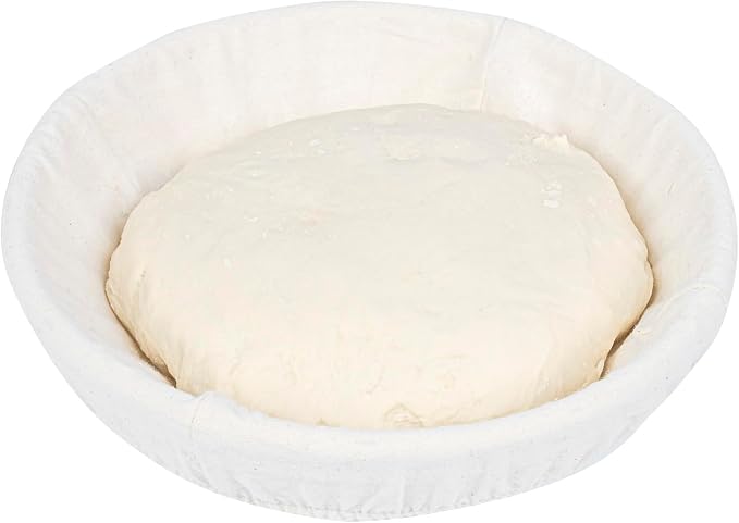 Restaurantware Bread Proofing Basket 9 Inch Round Pack of 1 Rattan Dough Fermentation Basket With Cotton Liners, Oval Banneton Bread Rising Bowl For Home, Commercial, and Artisanal Baking