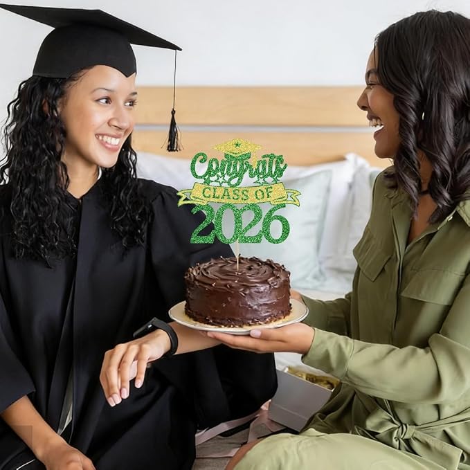 Glitter Class of 2026 Cake Topper，Congrats Grad Decorations， 2026 Happy Graduation High School/College/University Graduation Party Supplies Green and Gold