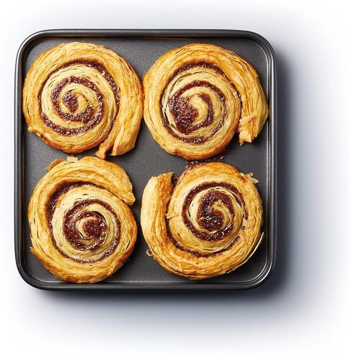 Master Class 26cm/10 Non-Stick Square Baking Tray Sheet Pan | Ideal for Making Swiss Rolls Flapjacks Pastries Grilling or Roasting