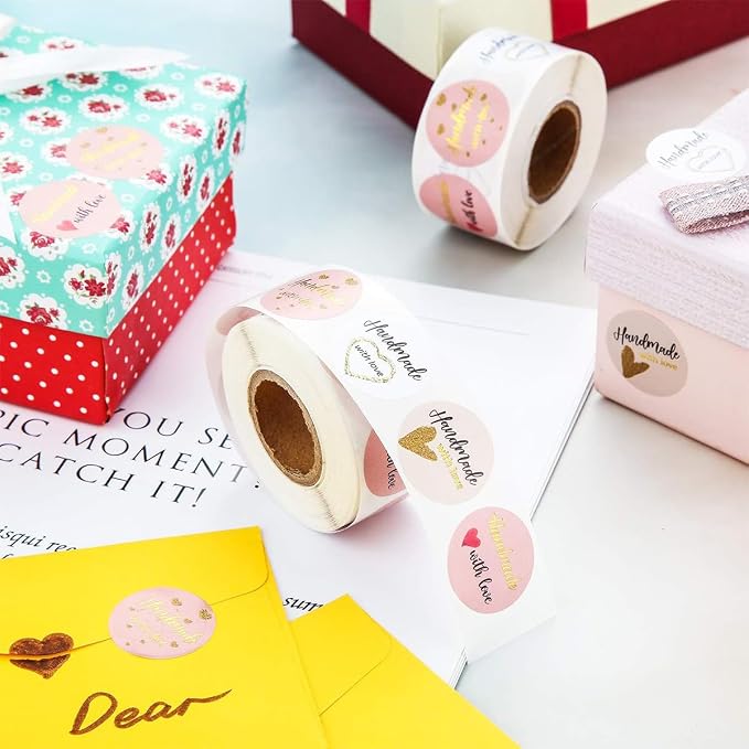 1 Inch Handmade with Love Stickers 500Pcs Baking Paper Stickers Love Heart Design Labels for Baking Packaging Stickers Decals Envelope Seals Stickers Tags for Wedding Party Gift Box Decor Supplies
