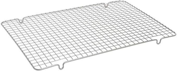 Nordic Ware 43343 Oven Safe Nonstick Baking & Cooling Grid (1/2 Sheet), One Size, Steel