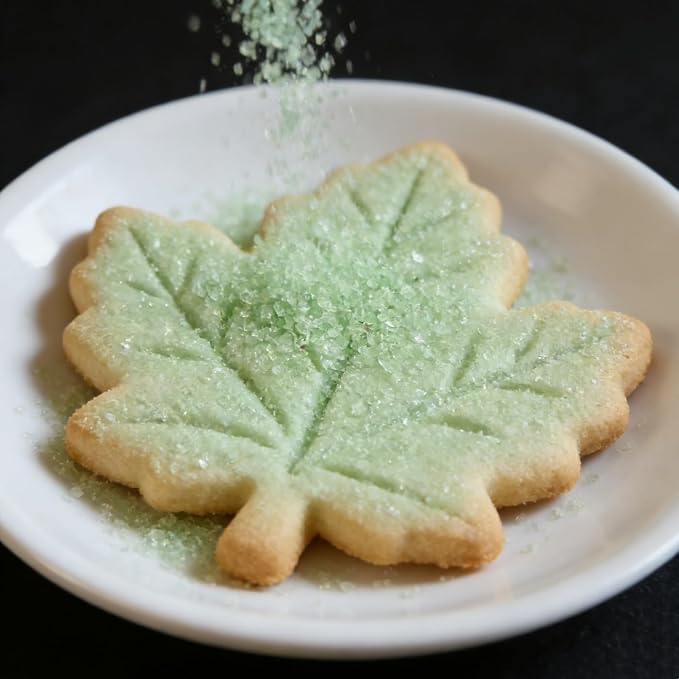 HeDeon&Rles Edible LightGreen Sanding Sugar Crystals for Baking 120g/4.23oz Sparkling Sugar Crystals Cake Cupcake Pancake Ice Cream Top Spring Wedding Christmas Cake Decoration