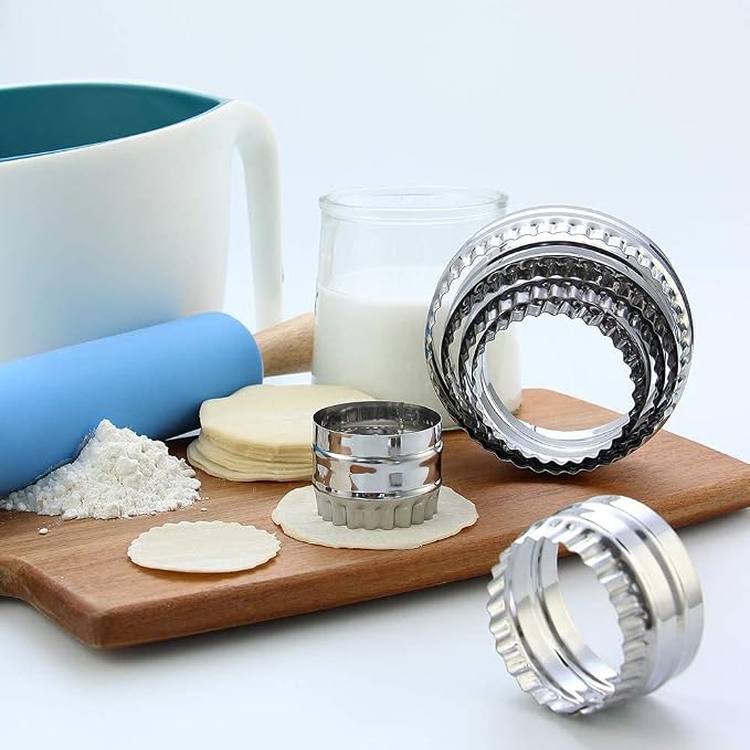 Set of 6 | Circle 2 Sided Biscuit Sandwich Fondant Cutter Set | Multi Size